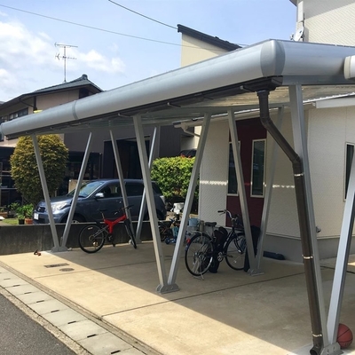 1.4KN/m2 雪負荷と 60m/s 風負荷 太陽光カーポートの設置のためのアルミ構造
