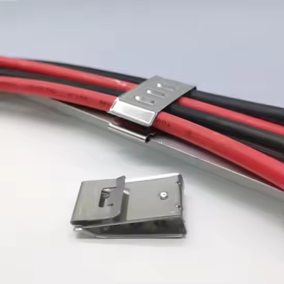 高品質のSUS304 PVソーラーケーブルクリップ